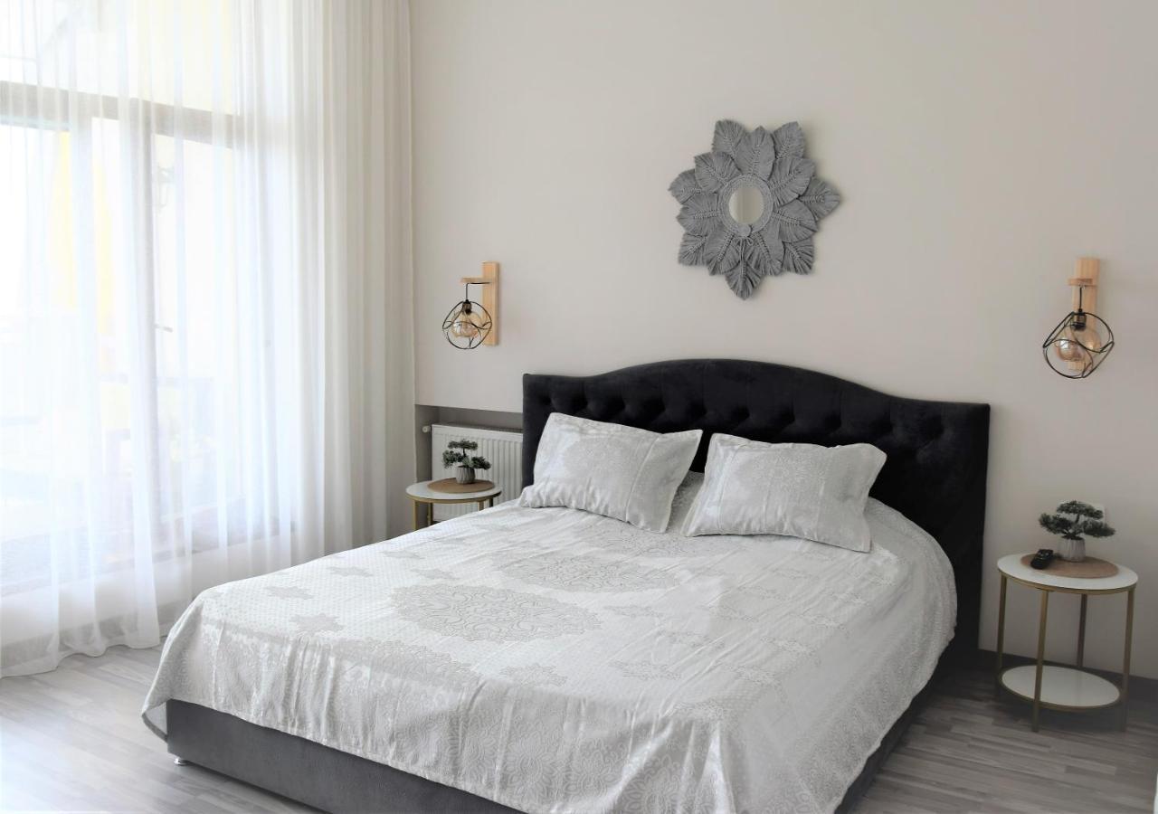 Apartment In Arcadia Palace With Sea View! Odessa Luaran gambar