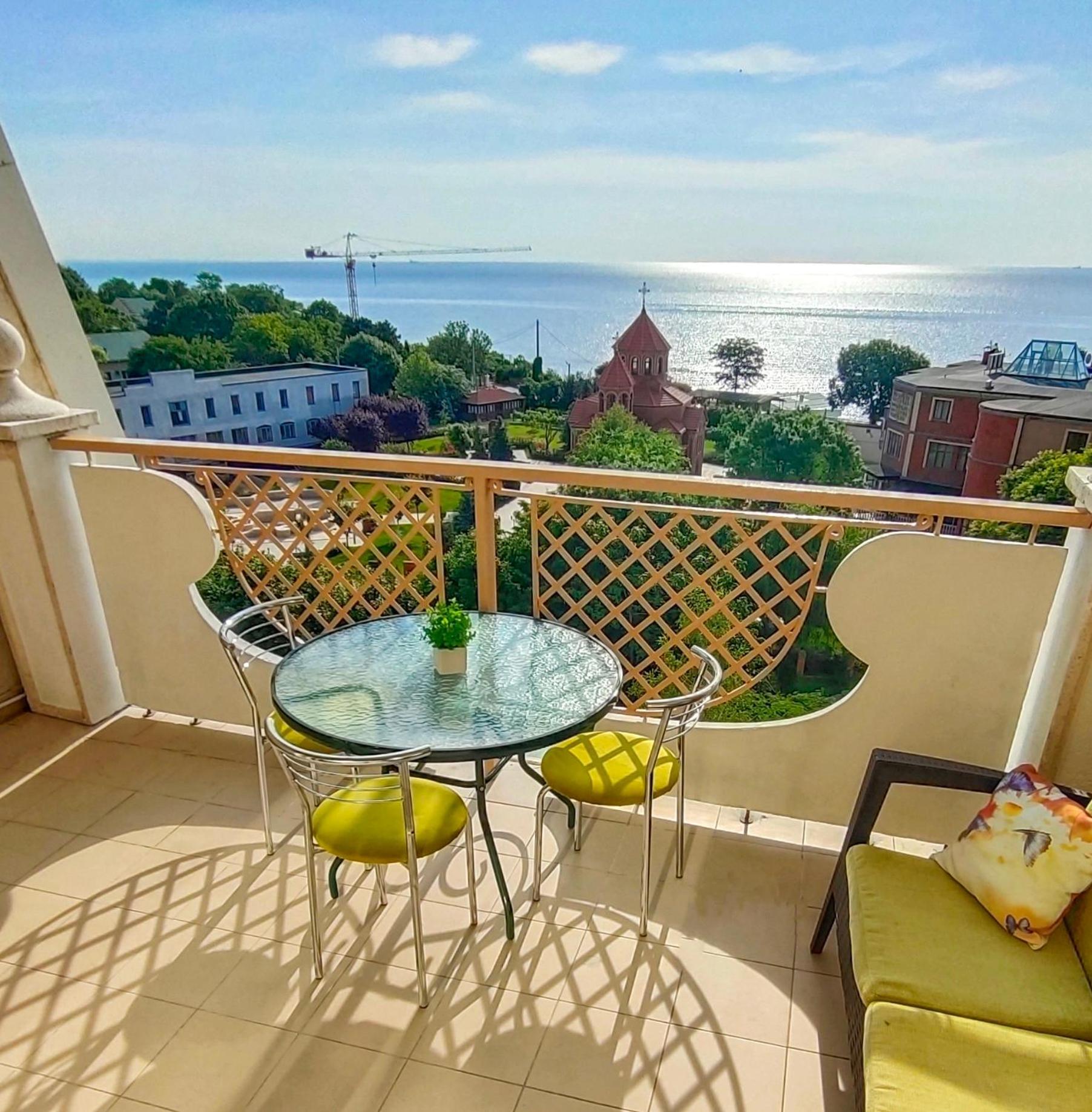 Apartment In Arcadia Palace With Sea View! Odessa Luaran gambar