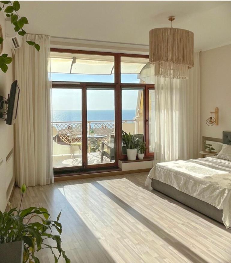 Apartment In Arcadia Palace With Sea View! Odessa Luaran gambar